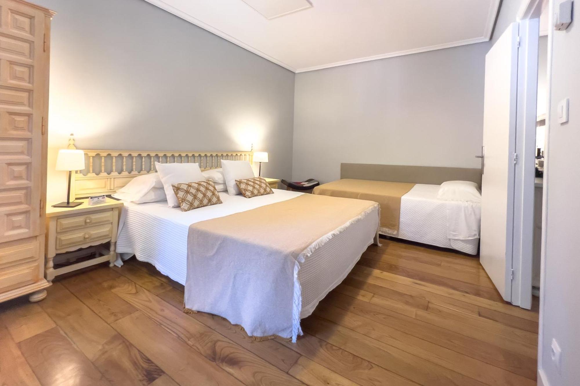 Apartamentos Santa Lucia Кабесон-де-ла-Саль Экстерьер фото