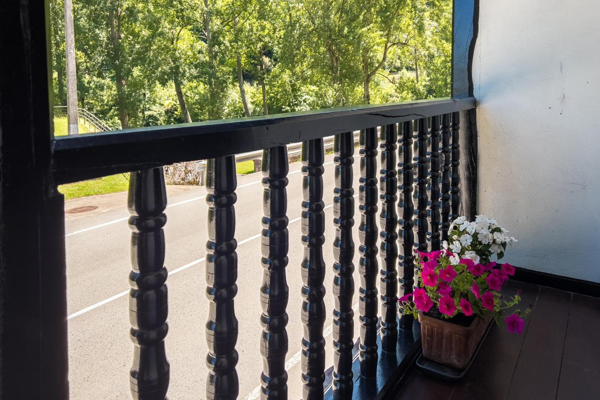 Apartamentos Santa Lucia Кабесон-де-ла-Саль Экстерьер фото