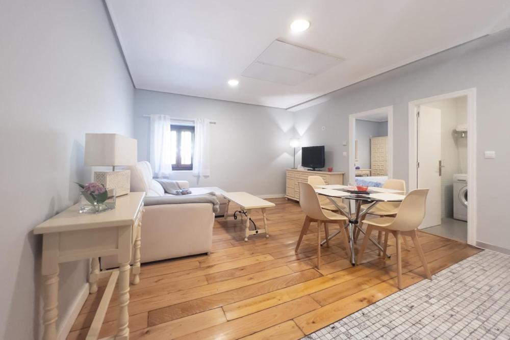 Apartamentos Santa Lucia Кабесон-де-ла-Саль Экстерьер фото