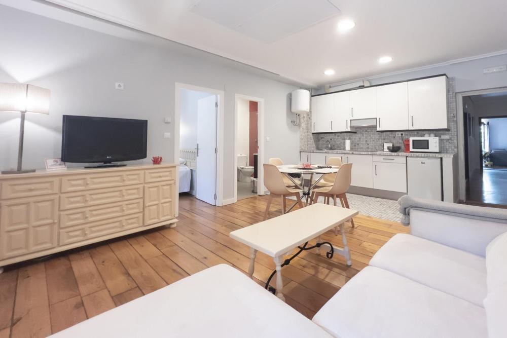 Apartamentos Santa Lucia Кабесон-де-ла-Саль Экстерьер фото