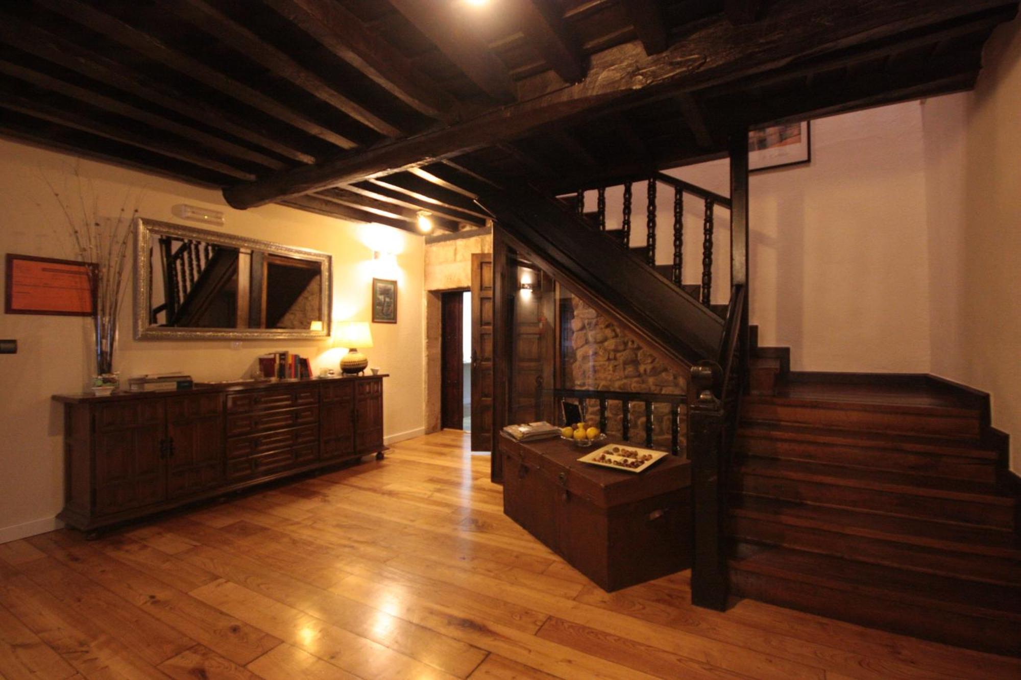 Apartamentos Santa Lucia Кабесон-де-ла-Саль Экстерьер фото