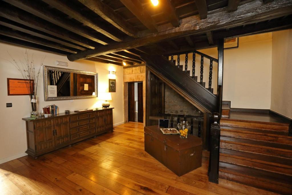 Apartamentos Santa Lucia Кабесон-де-ла-Саль Экстерьер фото